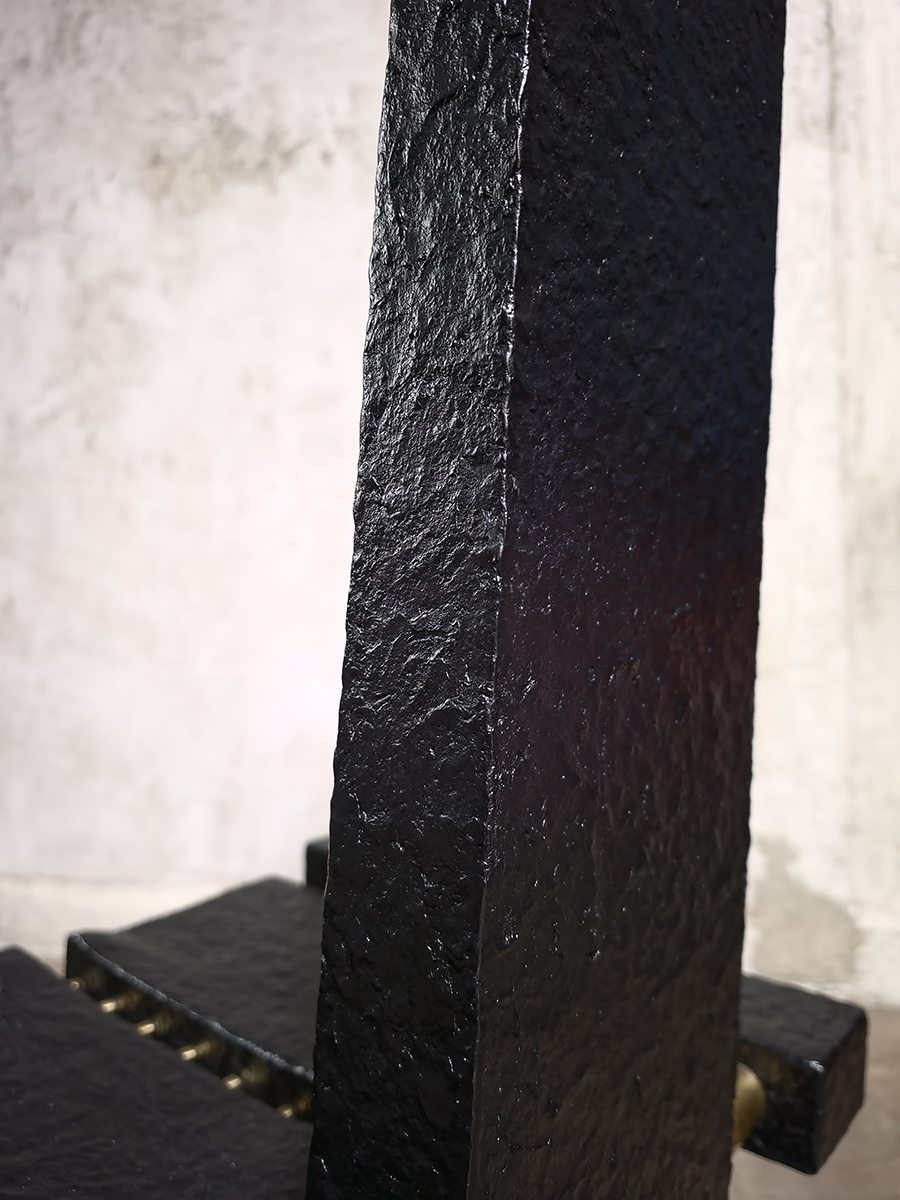 ISTMO_THRONE_LAS ANIMAS_COLLECTIBLE DESIGN_103430_D2