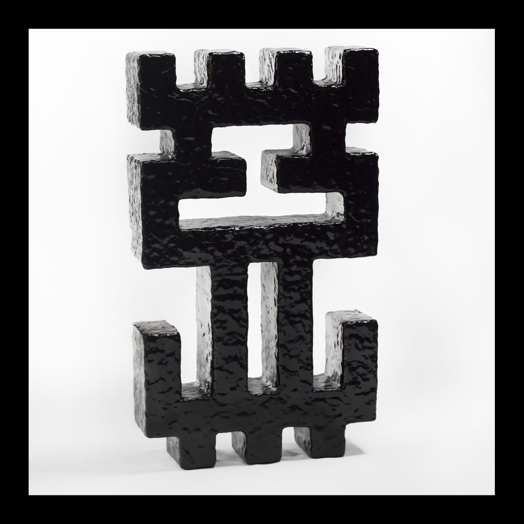 LLAVE_NEGRA_ESCULTURA_RESINA_LAS ANIMAS